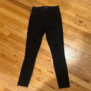 Abercrombie & Fitch Black Distressed Curve Love Skinny Jeans